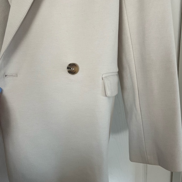 Topshop Women's Blazer in Ivory - Picture 3 of 4